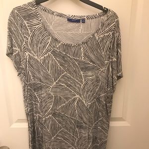 Women’s casual career tee